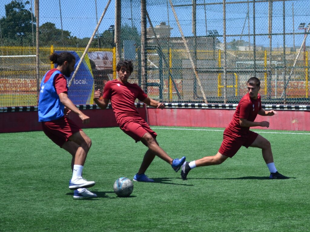 Joueurs de la ProEvolution Academy à l'entraînement